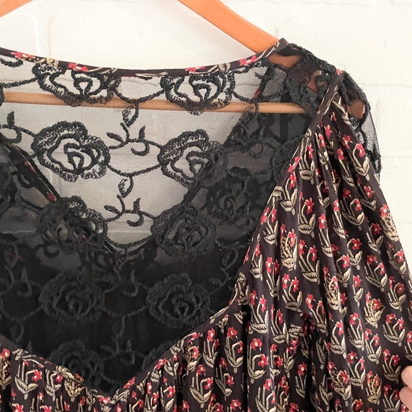 Free People Nomad Child Boho Dress Sexy Lace back fringe Dark Floral S Oversized - Picture 16 of 16